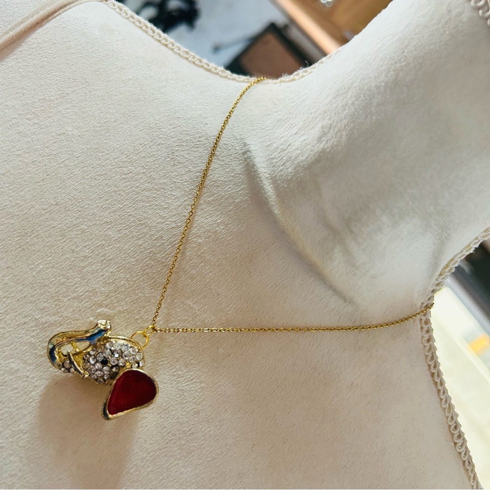Handcrafted vintage elephant head pendant on chain necklace